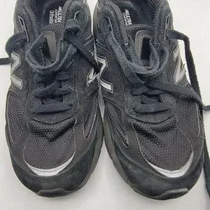 New Balance | Shoes | New Balance 99v5 Mens Size 7 2e Black  display picture 1